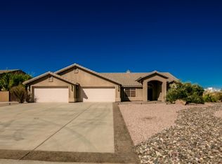 2937 Rawhide Dr, Kingman, AZ 86401