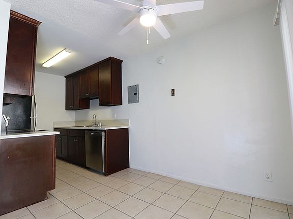 5th image of 522 S Normandie Ave APT 302