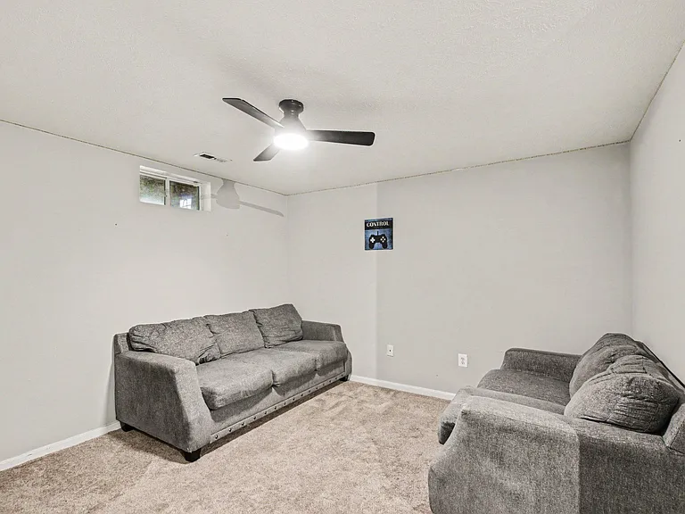 3395 Bountiful Ln — Photo 22