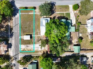 Live Oak Ave E, Defuniak Springs, FL 32435