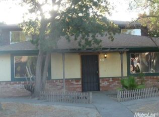 812 Carro Dr, Sacramento, CA 95825
