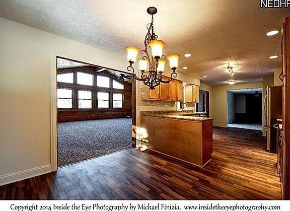 5th image of 17516 Merry Oaks Trl