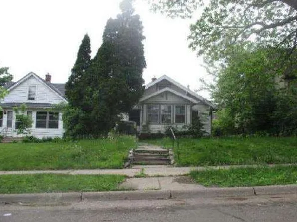 3750 Bryant Ave N, Minneapolis, MN 55412