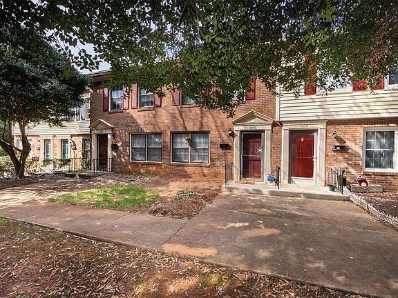 4th image of 4607 Old Lantern Way