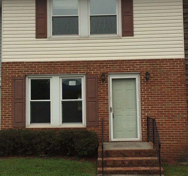 1st image of 556 Westminister Ln #556