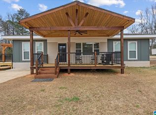 208 Bartlett Ave, Roanoke, AL 36274