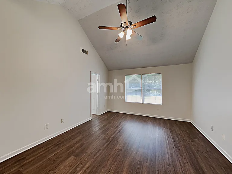 1661 Boxcar Pl NE — Photo 11