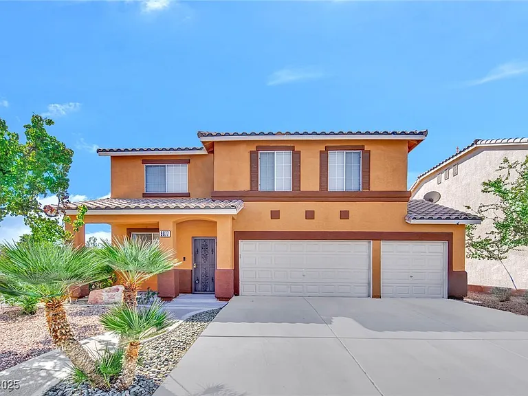 9677 Casper Peak Ct — Photo 2