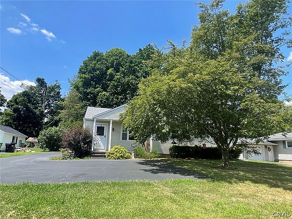 3rd image of 4761 State St