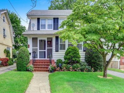 15 Poplar St, Valley Stream, NY, 11581
