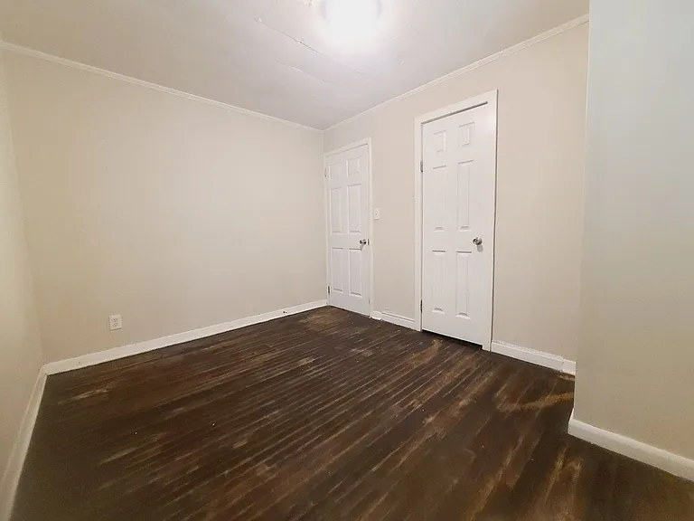 2620 Celia Ave — Photo 12