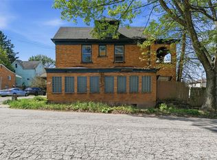 3225 Allendale St, Pittsburgh, PA 15204