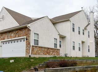 596 Cork Cir, West Chester, PA 19380
