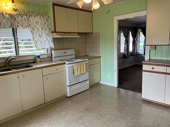 2nd image of 202 Nakoa Dr