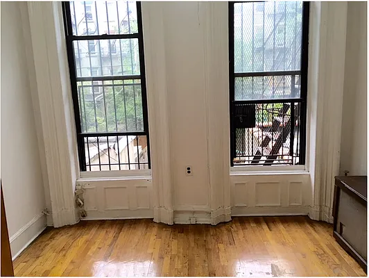 Rented by Fifth & Forever LLC | media 23