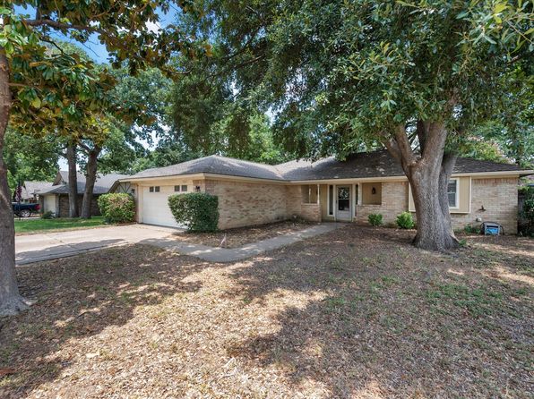5807 Melstone Dr, Arlington, TX 76016