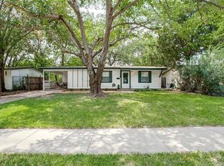 917 Grande Dr, Mesquite, TX 75149