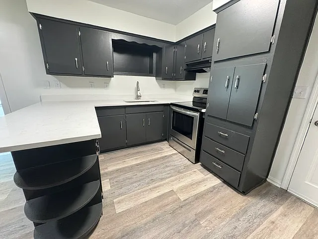 1526 Barcelona Dr — Photo 5