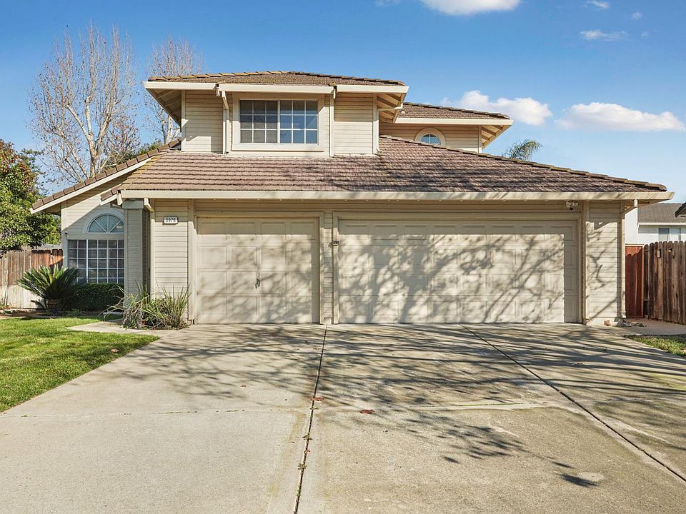 1st image of 3976 Oak Grove Dr