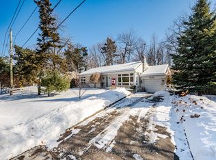 1384 Rometown Dr, Mississauga, ON L5E2T4