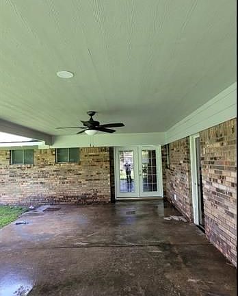 3rd image of 14011 Oak Leaf Ln