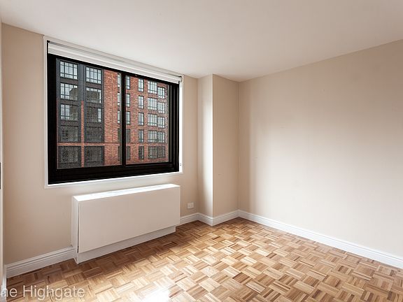 4th image of 182 E 95th St APT 28H