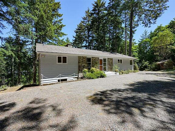 5th image of 1495 Lands End Rd