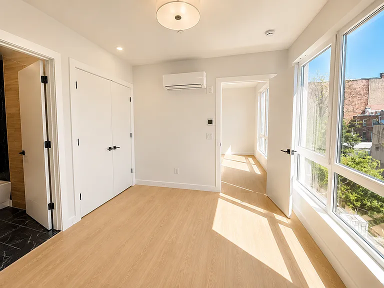 74 Webster St #1AA — Photo 8