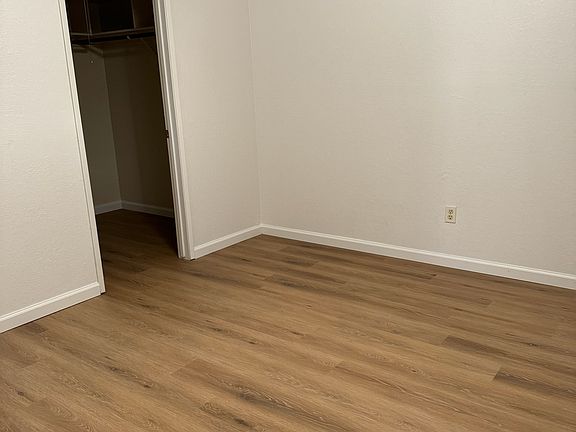 5th image of 5612 Blackoak Ct