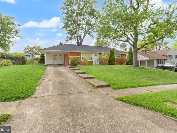 5412 Nutting Dr, Springfield, VA 22151