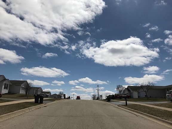 4th image of 4310 Sunbury Dr
