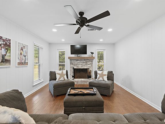 5th image of 3452 Venson Dr