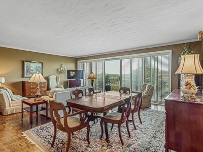 4215 Harding Pike APT 901, Nashville, TN, 37205