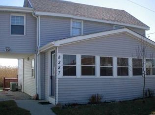 8287 Anchor Bay Dr, Algonac, MI 48001