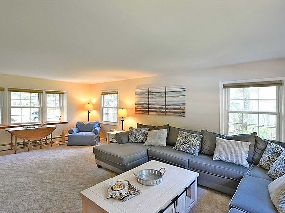 4th image of 19 Balfour Ln