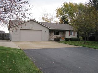 67 E Gloucester Dr, Saginaw, MI 48609
