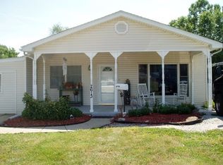 2613 N 13th 1/2 St, Terre Haute, IN 47804