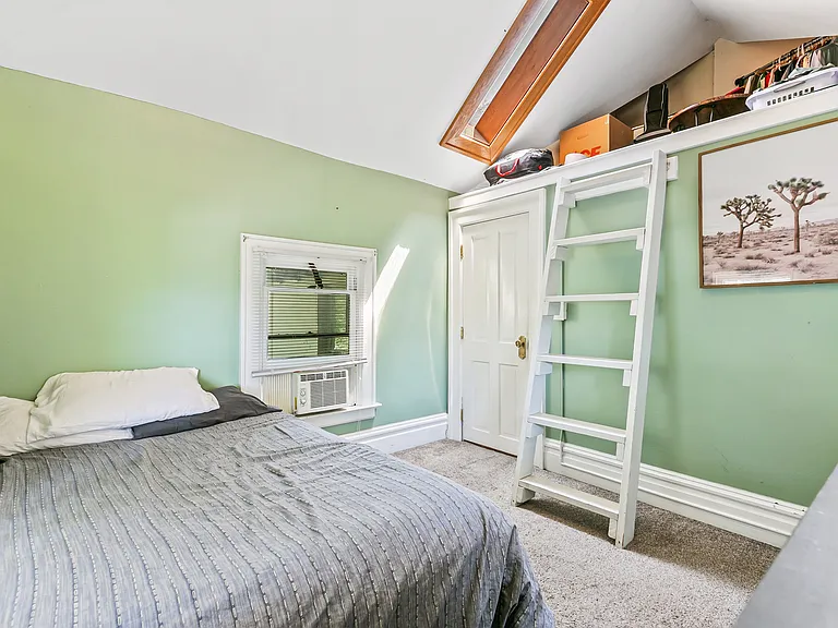 1420 N Franklin St #4 — Photo 17