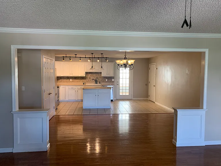 3115 Flynn Blvd — Photo 9