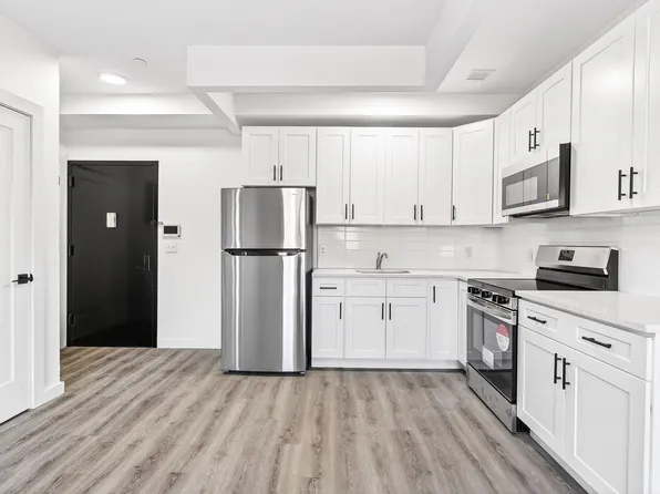 (undisclosed Address), Bronx, NY 10457