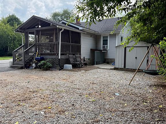 3rd image of 1209 Fair St
