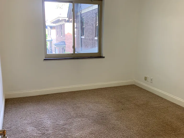 2534 Erie Ave #3 — Photo 23