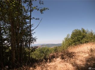 477 Ravenwood Rd, Kelso, WA 98626