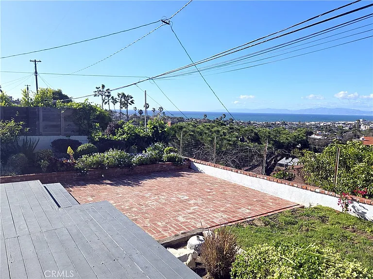 341 Avenida Atezada — Photo 36
