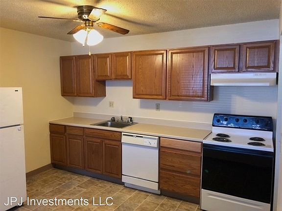 2nd image of 6316 Urbandale Ave #4
