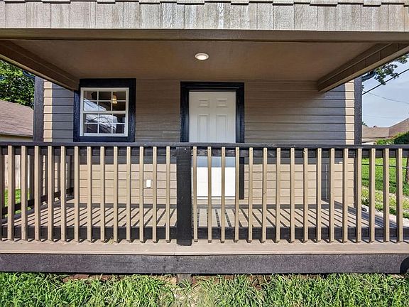 4th image of 1323 S 38th St