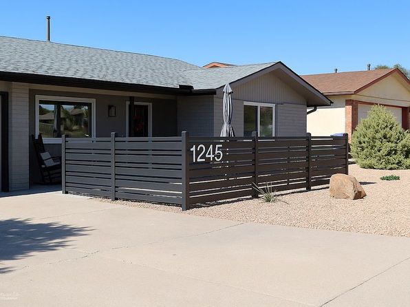 1245 Stutz Dr NE