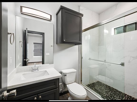 4th image of 1412 Acme Ln APT 4