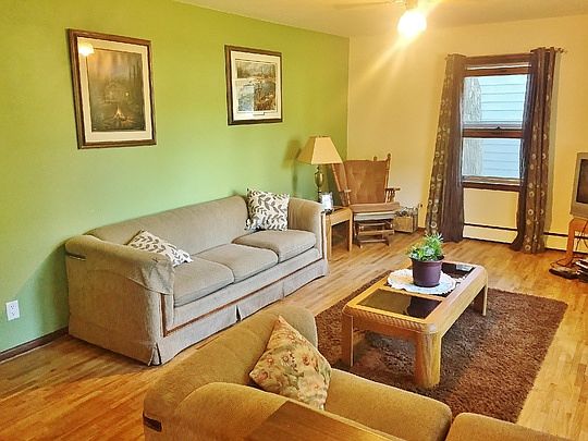 4th image of 1515 Gary Ave