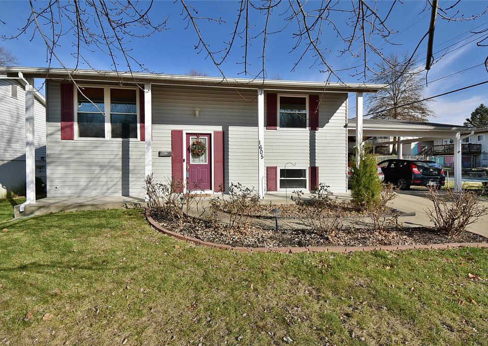 1st image of 1605 Ville Cecelia Ln